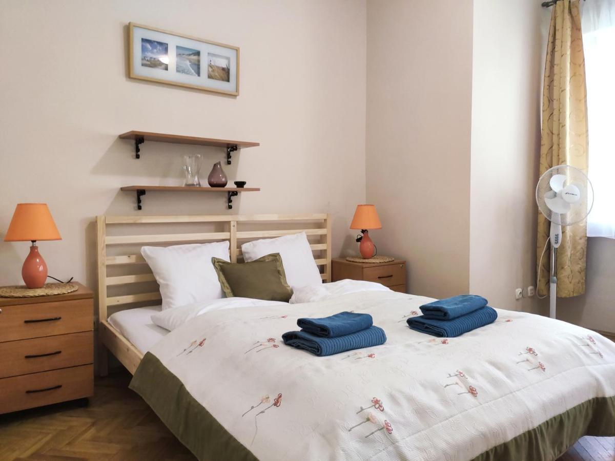 Plac Nowy 8A By Homeprime Kraków Eksteriør billede